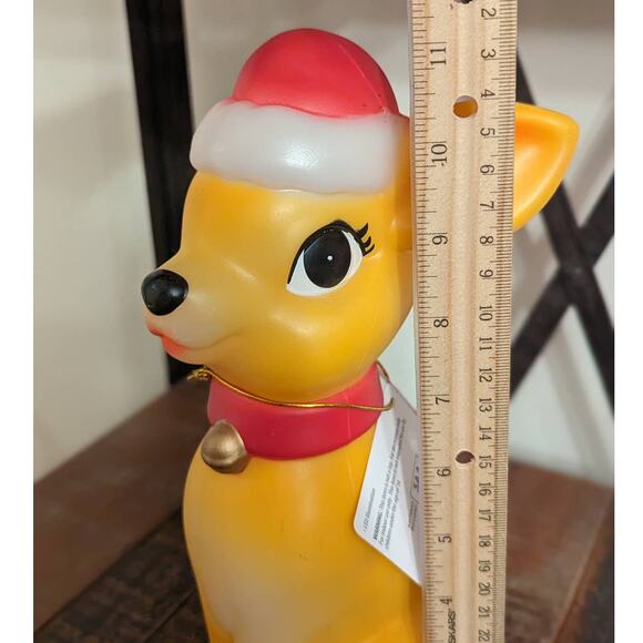 11" Blow Mold Tabletop Reindeer Christmas Deer/LIGHTS UP - Picture 8 of 8
